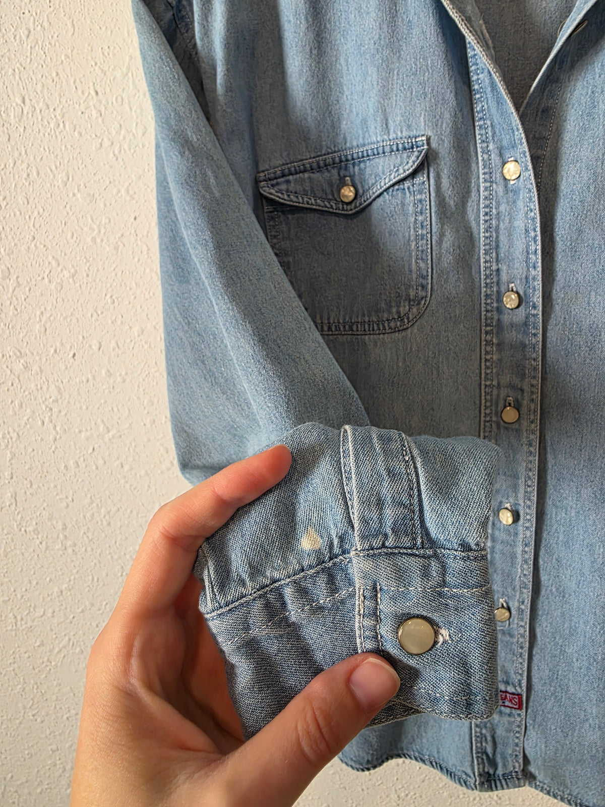Vintage Denim Button Up Shirt (M)
