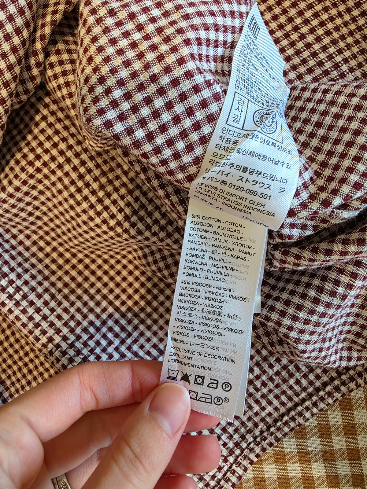 Levi's Gingham Button Up Blouse (XL)