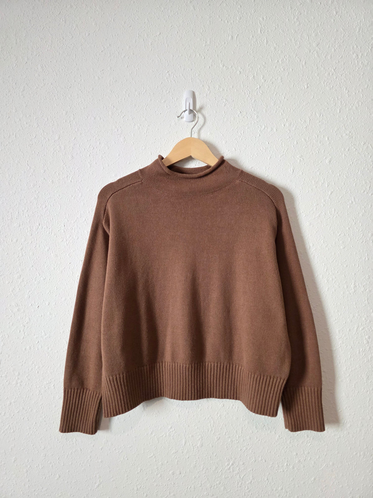 Brown Mockneck Knit Sweater (XS)