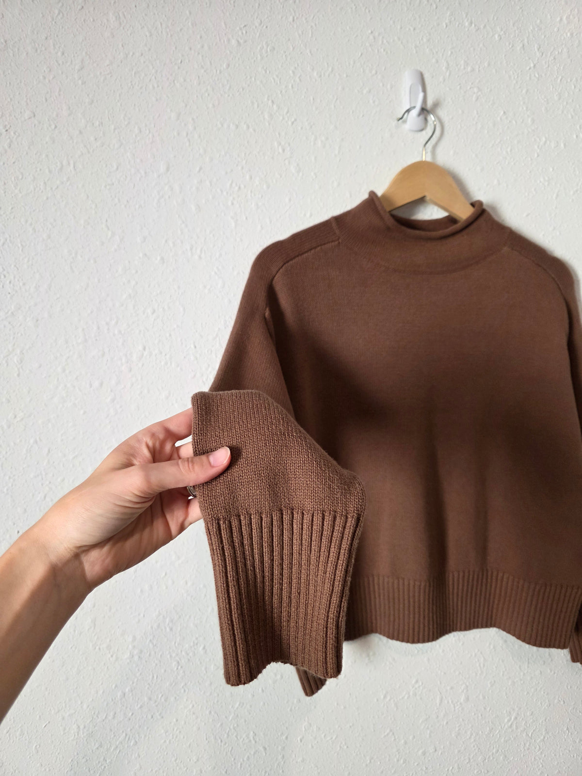 Brown Mockneck Knit Sweater (XS)