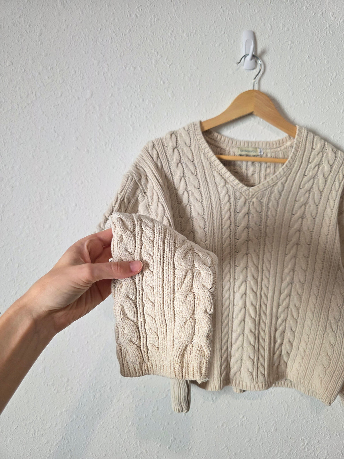 Vintage Cable Knit Cotton Sweater (L)