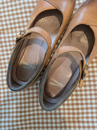 Dansko Mary Jane Leather Clogs (9.5/10)