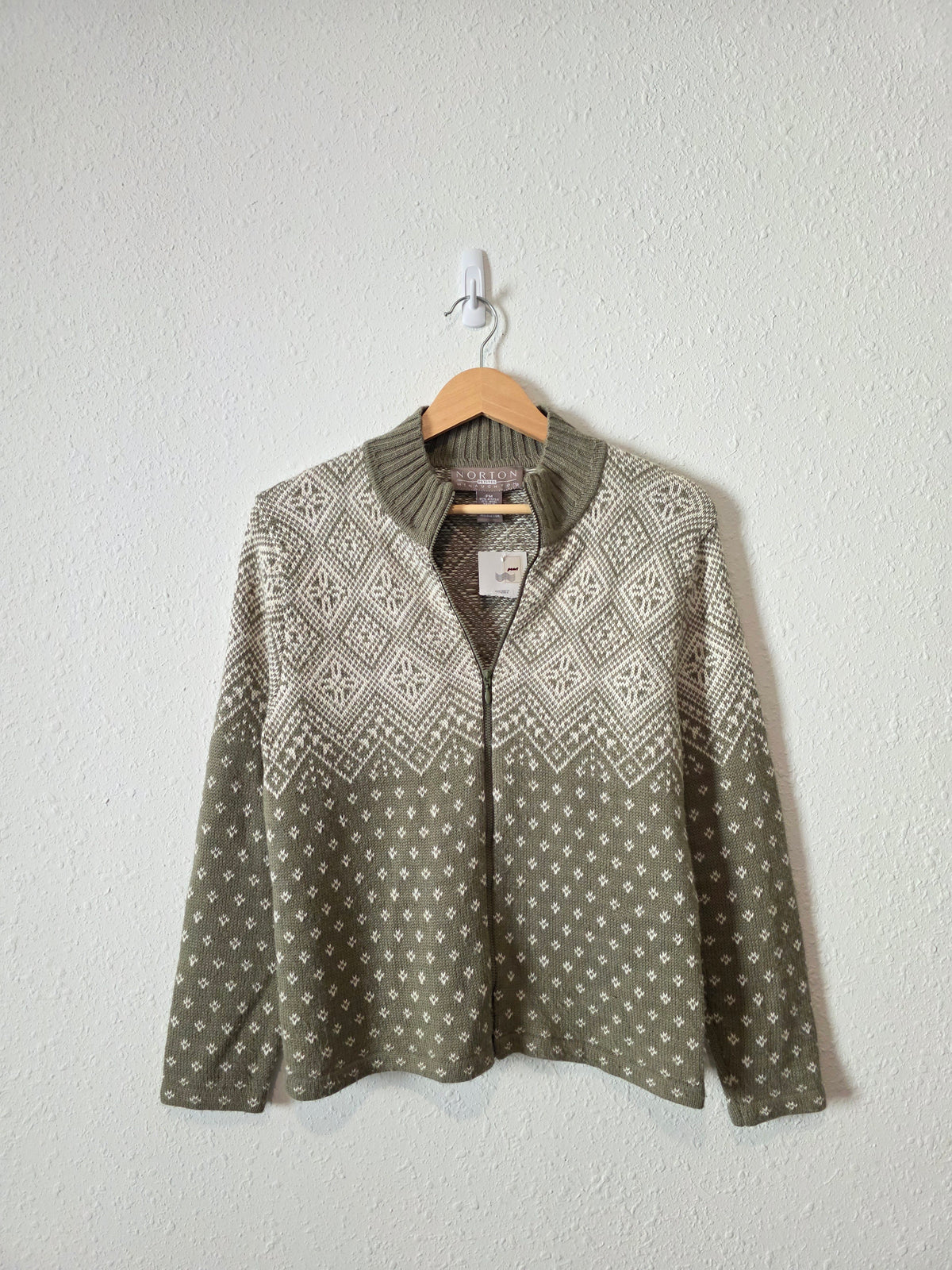 NEW Vintage Fairisle Zip Up Sweater (MP)