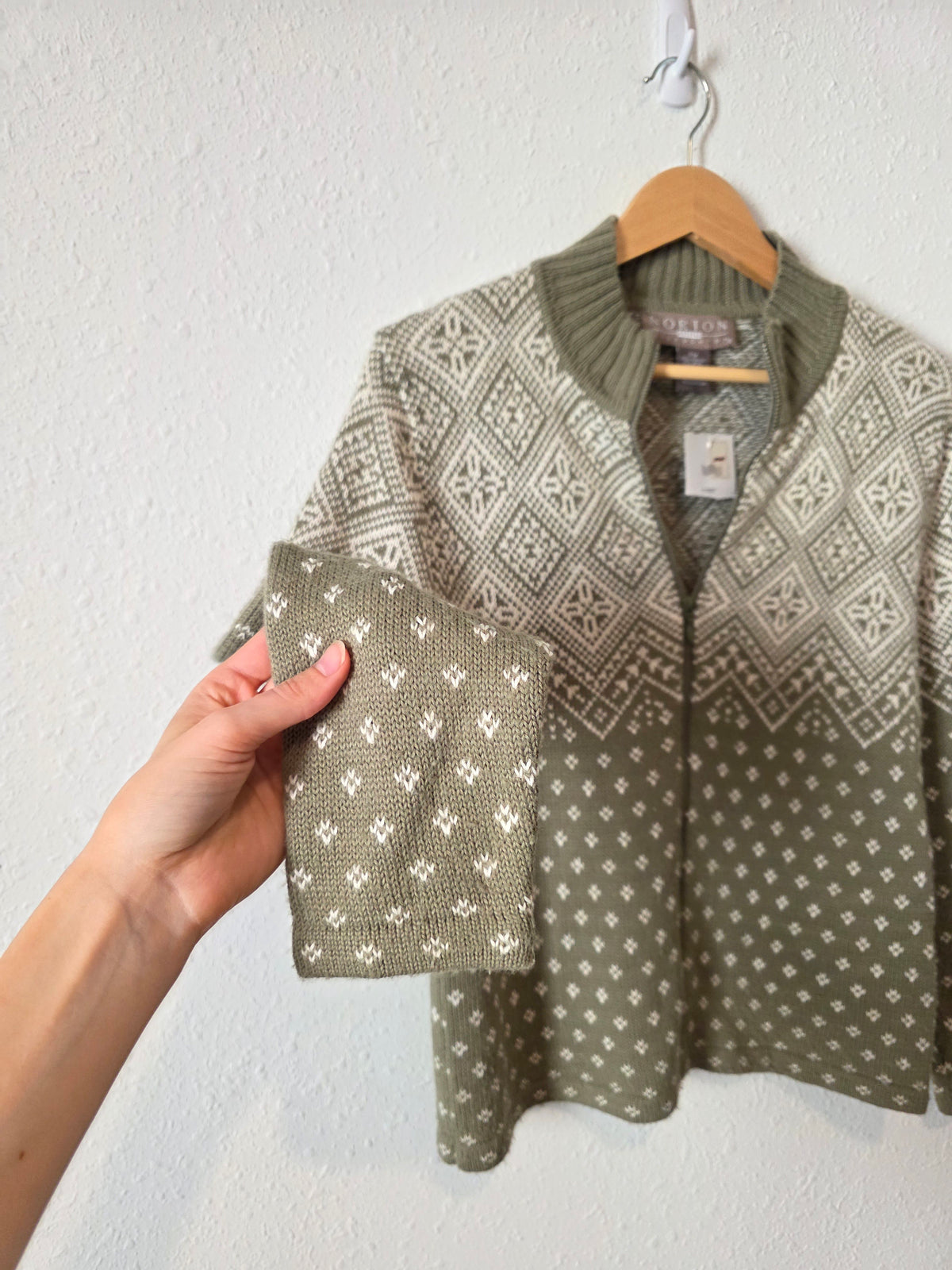 NEW Vintage Fairisle Zip Up Sweater (MP)