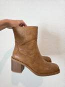 Baretraps Square Toe Mid Calf Boots (11)
