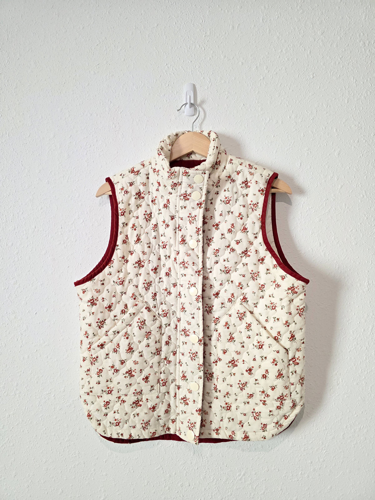NEW Blu Pepper Floral Quilted Vest (M)