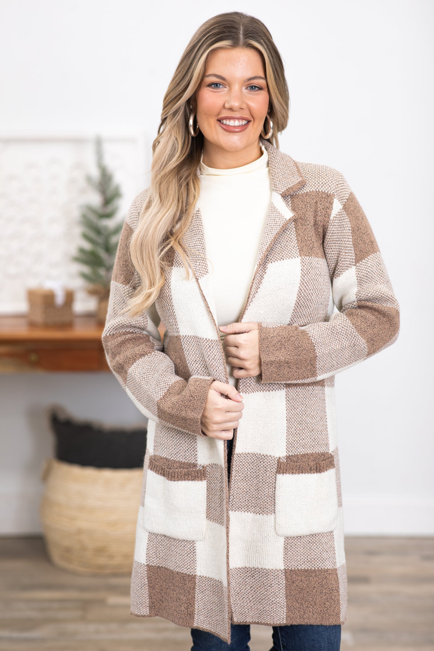 Love Tree Checkered Open Sweater (L)