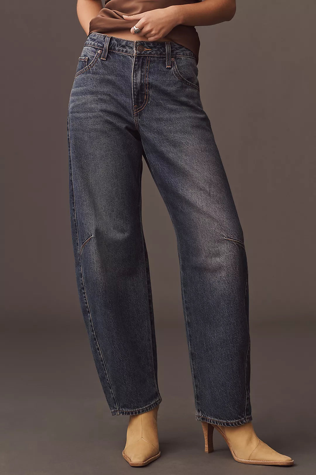 Levi's Baggy Dad Barrel Jeans (31)