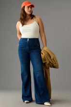 Load image into Gallery viewer, Anthropologie Wide Leg Jeans (32)
