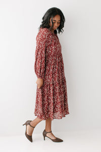 Hayden Ditsy Floral Midi Dress (1X)
