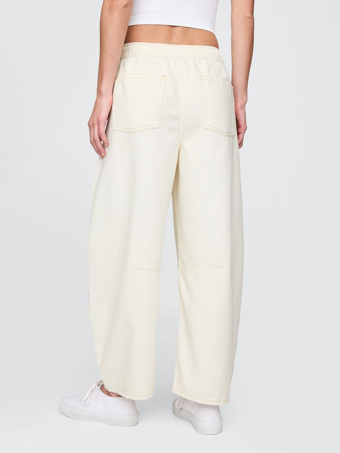 Gap Ecru Horseshoe Easy Jeans (XL)