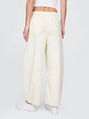 Gap Ecru Horseshoe Easy Jeans (XL)