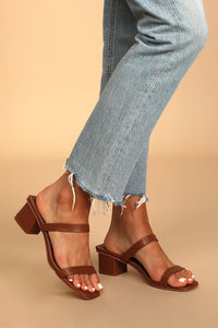 Lulus Square Toe Heels (8.5)