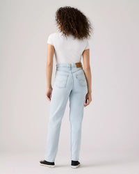 Levi's Light Wash 80s Mom Jeans (29)