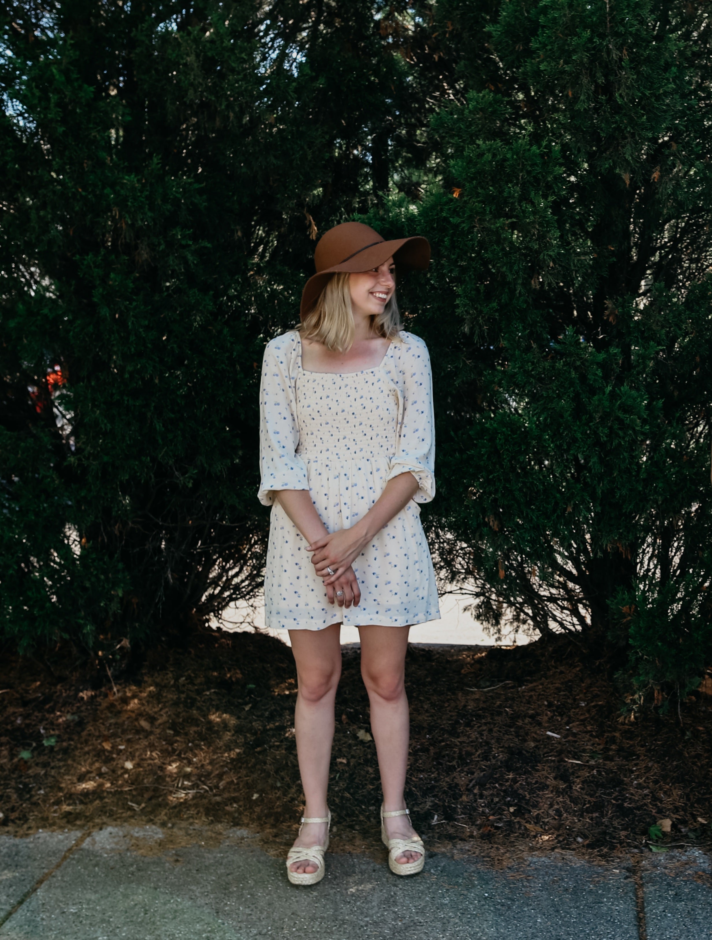 Dainty Floral Smocked Romper (S)