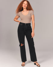 Load image into Gallery viewer, A&amp;F Black High Rise Dad Jeans (29/8)
