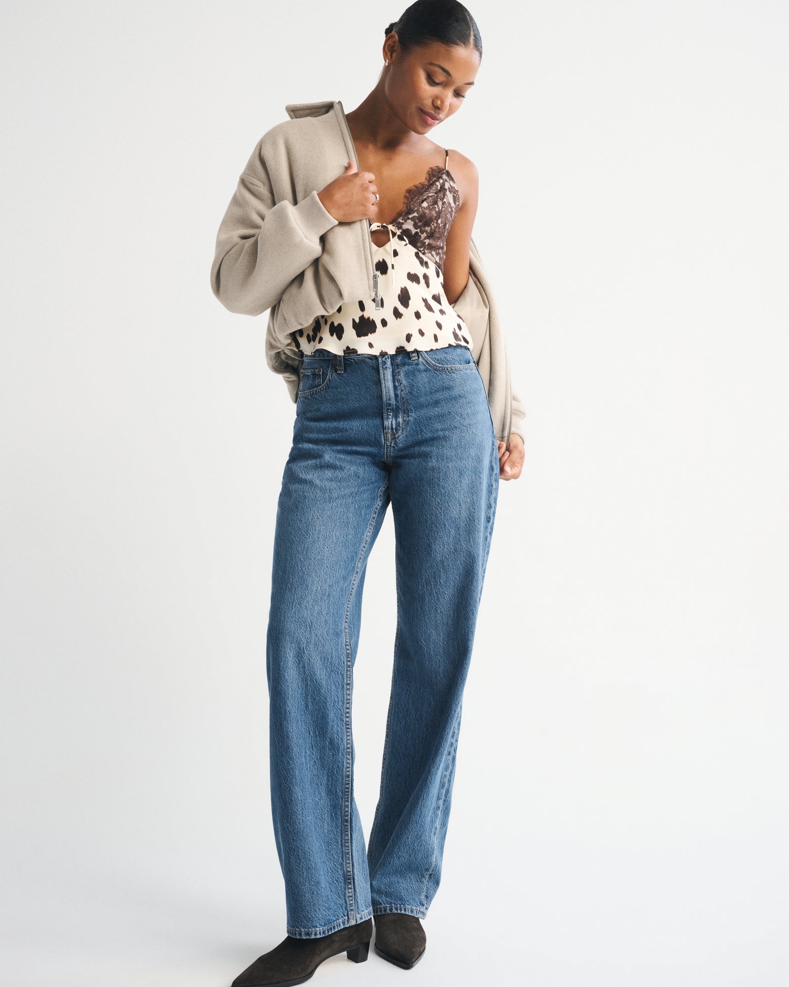 NEW Abercrombie High Rise Loose Jeans (27/4 long)