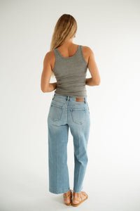 Carly Jean Wide Leg Jeans (3)