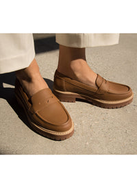 Toms Chunky Leather Loafers (8.5)
