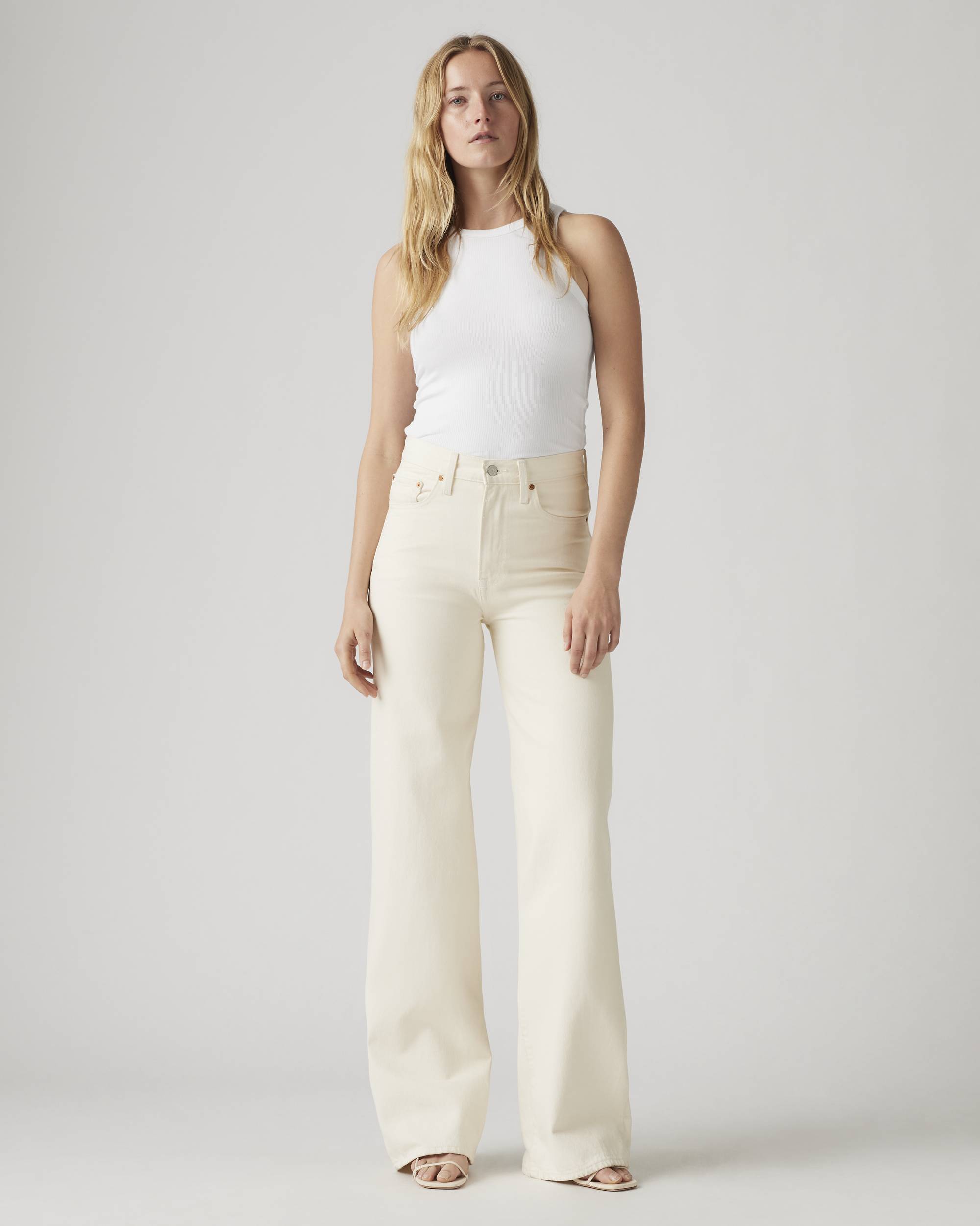 Levi's Ribcage Wide Leg Jeans (24)
