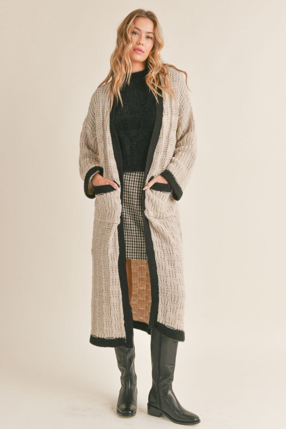 Sadie & Sage Long Knit Cardigan (L)