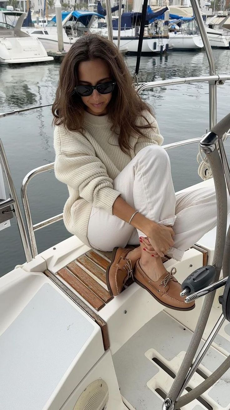 Sperry Leather Boat Shoes (6.5)