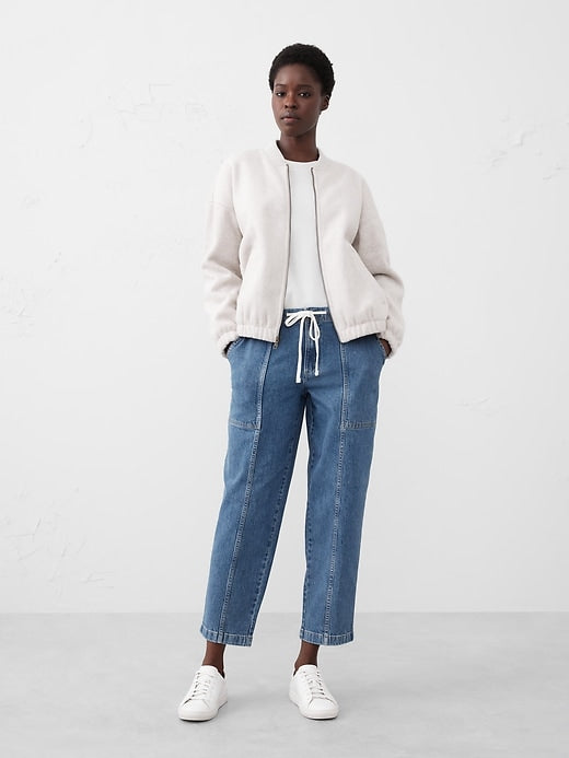 Banana Republic Tapered Easy Jeans (M)