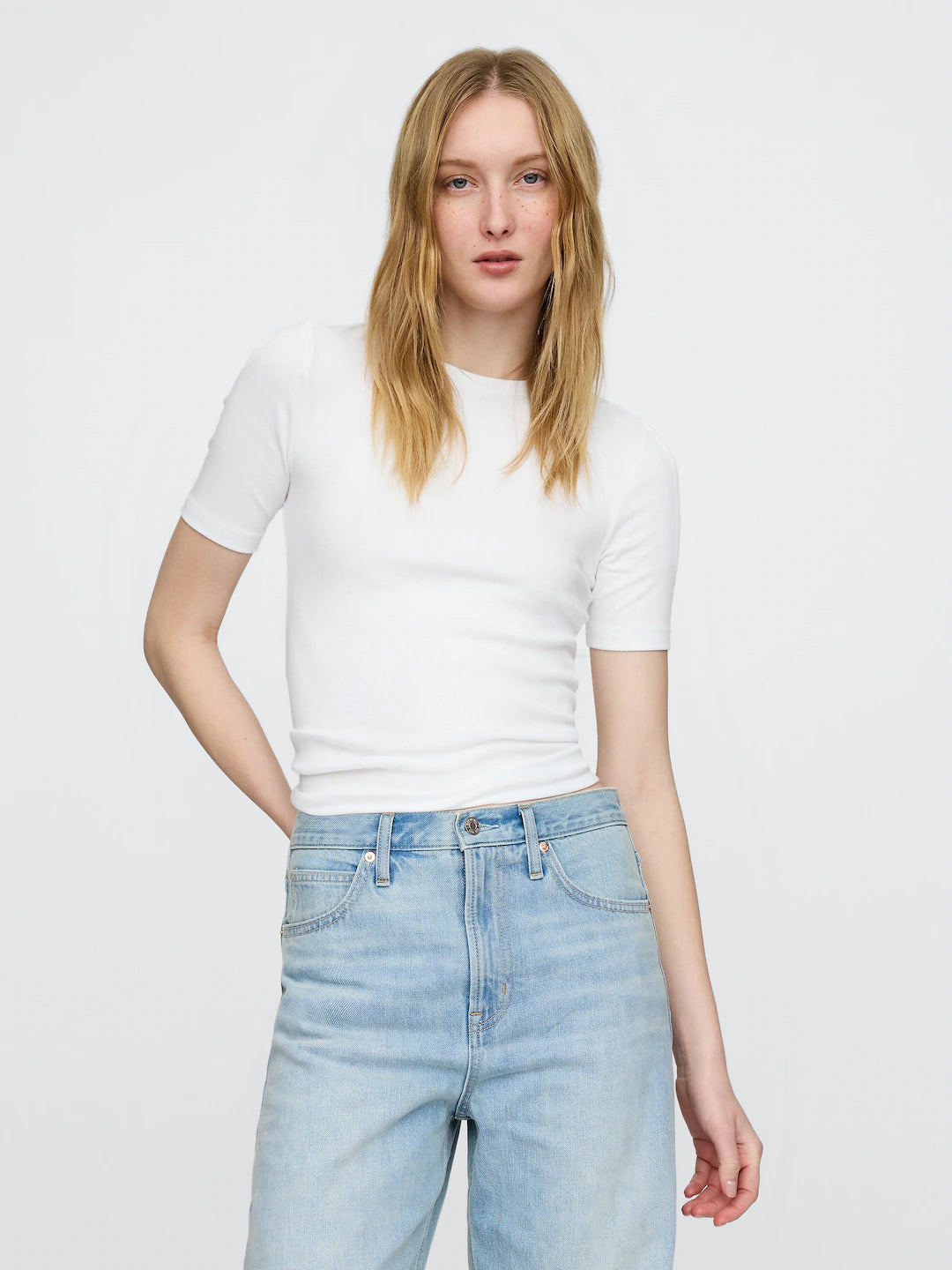 Gap White Crewneck Tee (XXL)