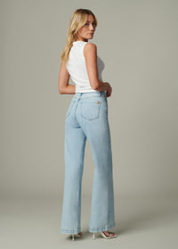 Joe's Light Wash Wide Leg Jeans (32)