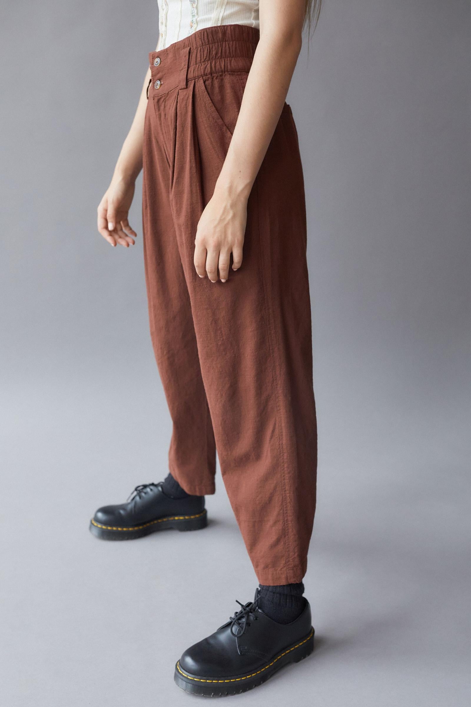 Urban Outfitters Brown Relaxed Pants (L)