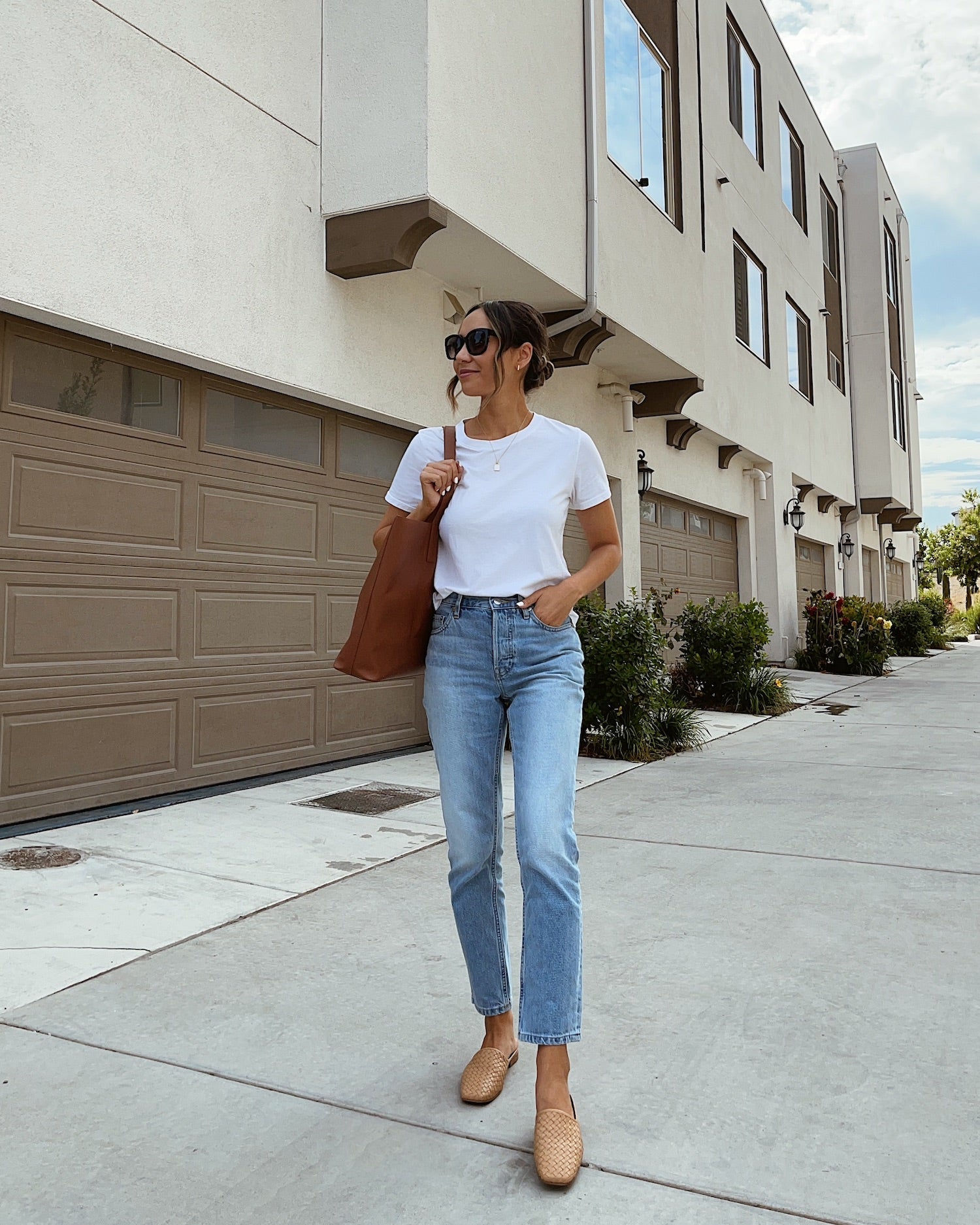 Everlane 90s Cheeky Straight Jeans (26)