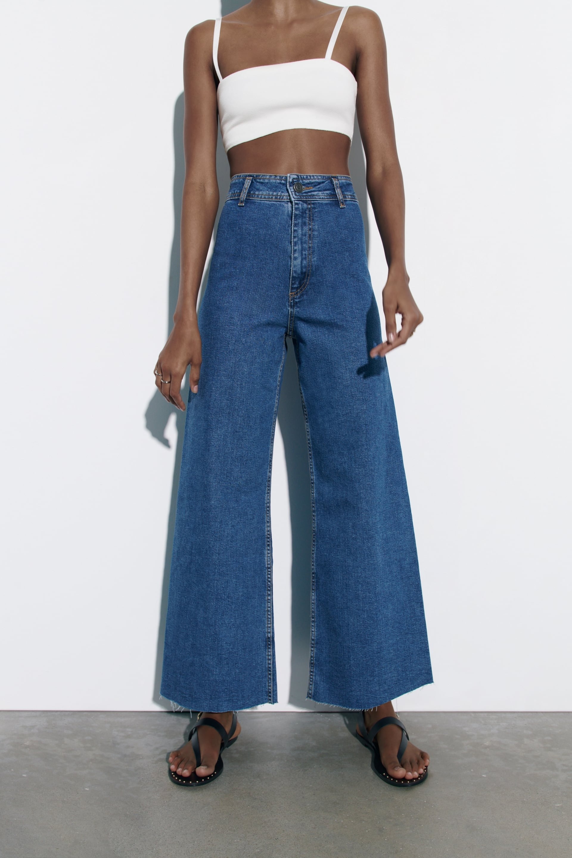 Zara Wide Leg Jeans (2)