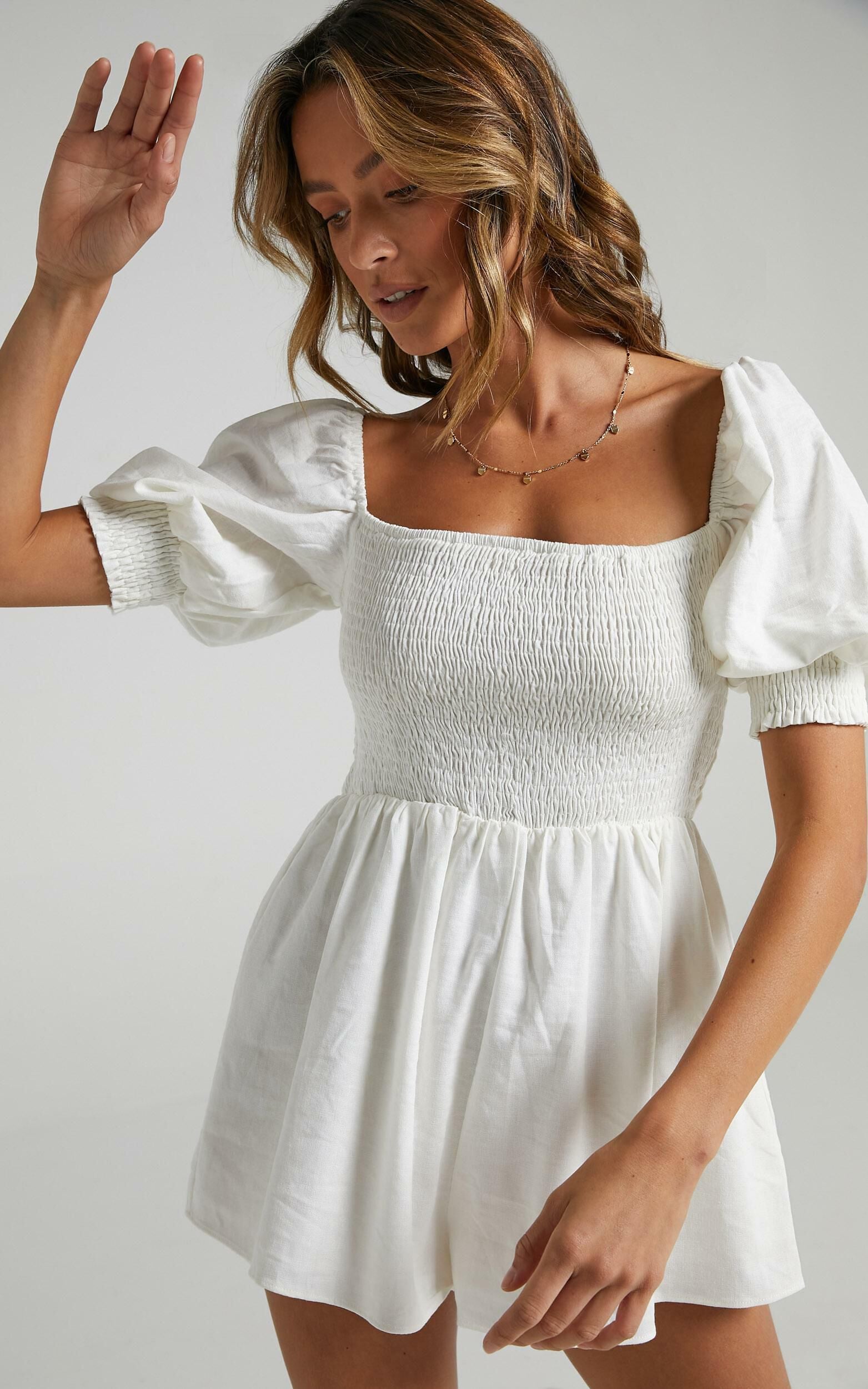 Linen Blend Puff Sleeve Romper (8)