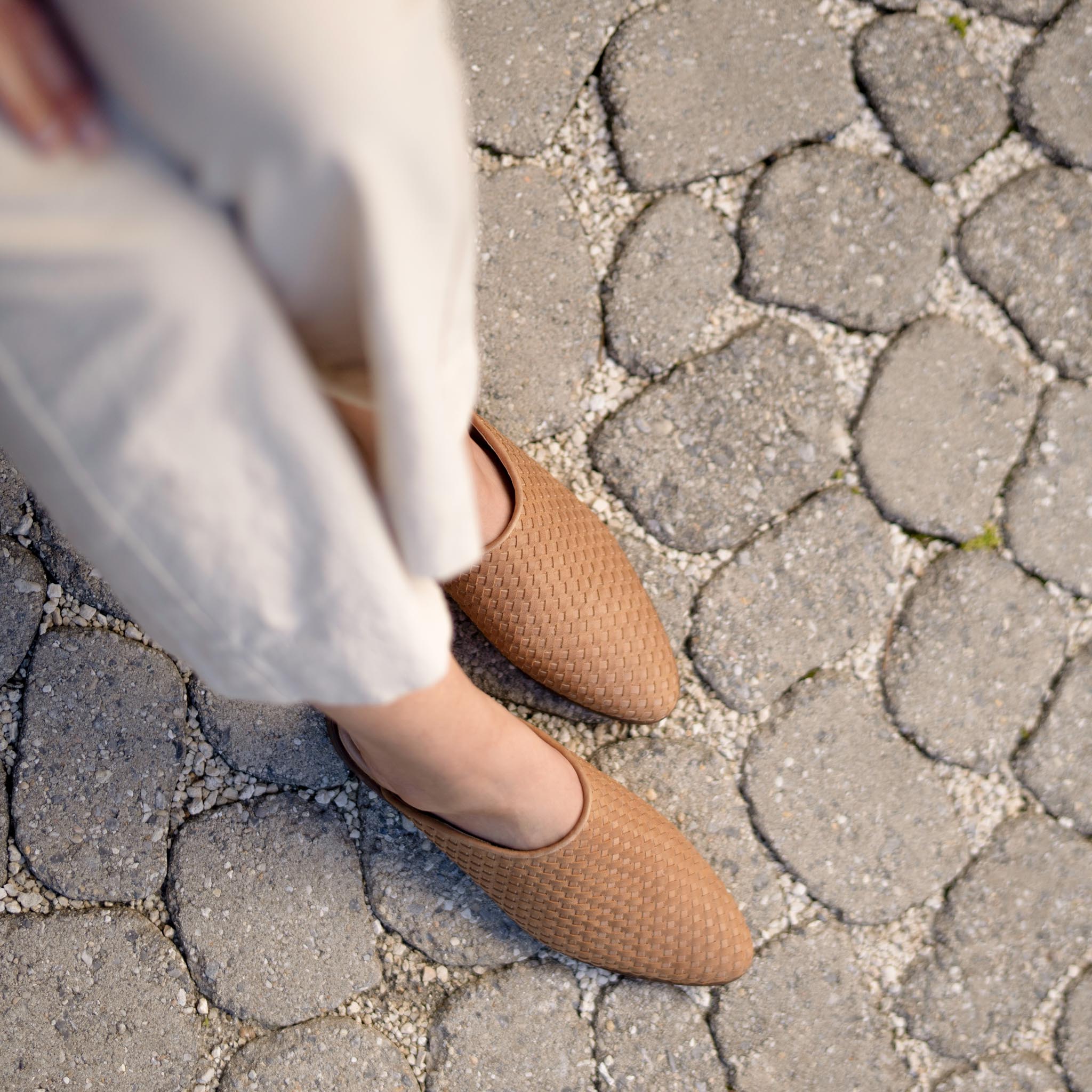 Nisolo Woven Leather Mules (5)